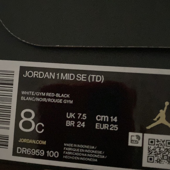 Jordan 1 Mid SE (TD) - Picture 3 of 4